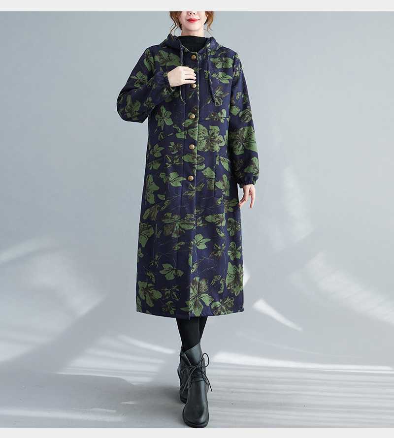 | Long cotton winter coat with hood