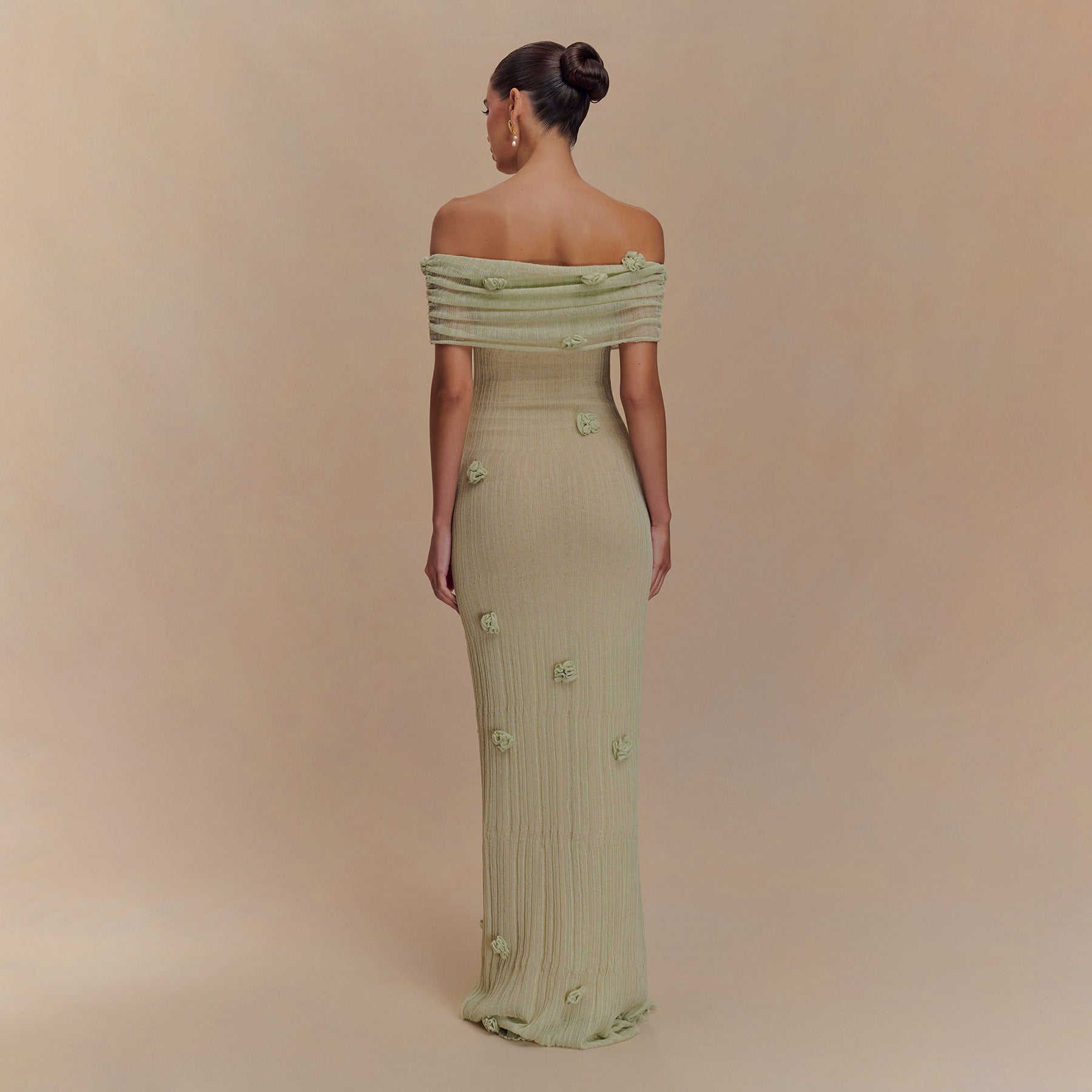 Off Shoulder Rosette Applique Ribbed Plisse Column Maxi Dress