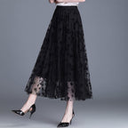 AmyVictoria | Chic Floral Midi Skirt