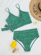 | Elegant and versatile bikini