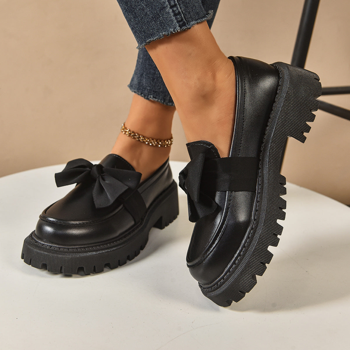 AmyVictoria | Elegant Solid Color Bowknot Slip-On Loafers
