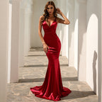 V-neck double shoulder suspender back fishtail dress