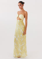 Strapless Ring Hardware Midriff Cutout Floral Print Tiered Maxi Dress