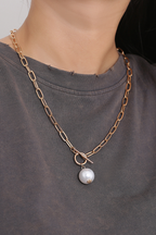 Pearl Pendant Necklace on Chain