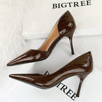 Patent Leather Women Pumps with 8 cm High Heels and Retro Design