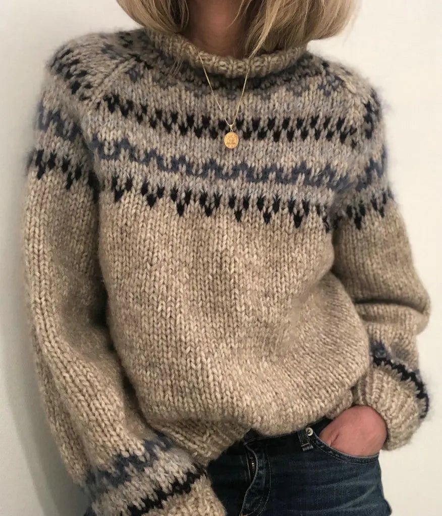 | Knitted sweater in color