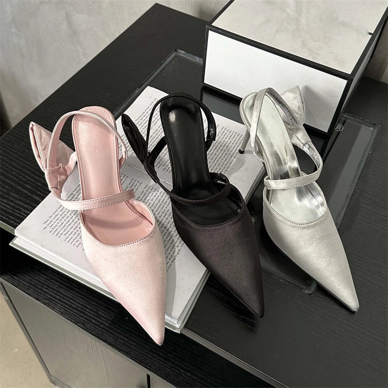 Spring Fashion Pleated Hollow Women Pumps with Pointed Toe and Low Thin Heels