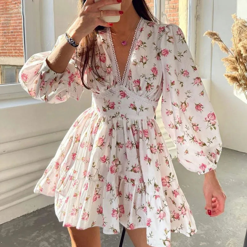Ditsy Floral Print Lace Trim Puff Sleeve Tiered Ruffle Hem Mini Dress