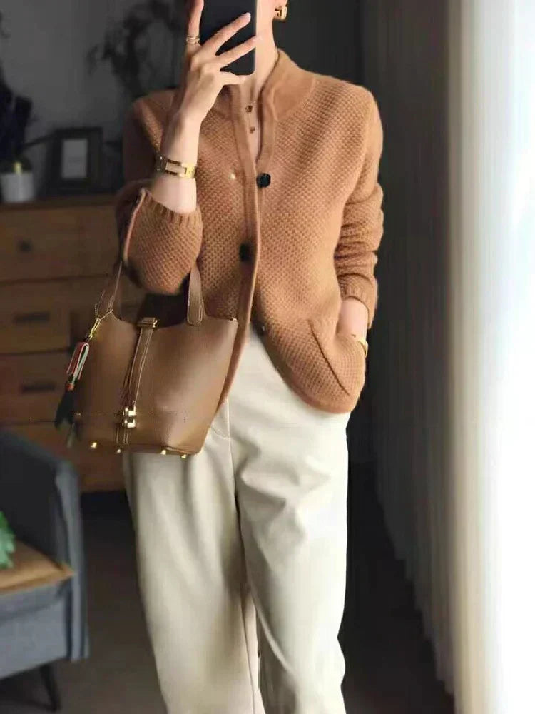 | Winter sweater in versatile design
