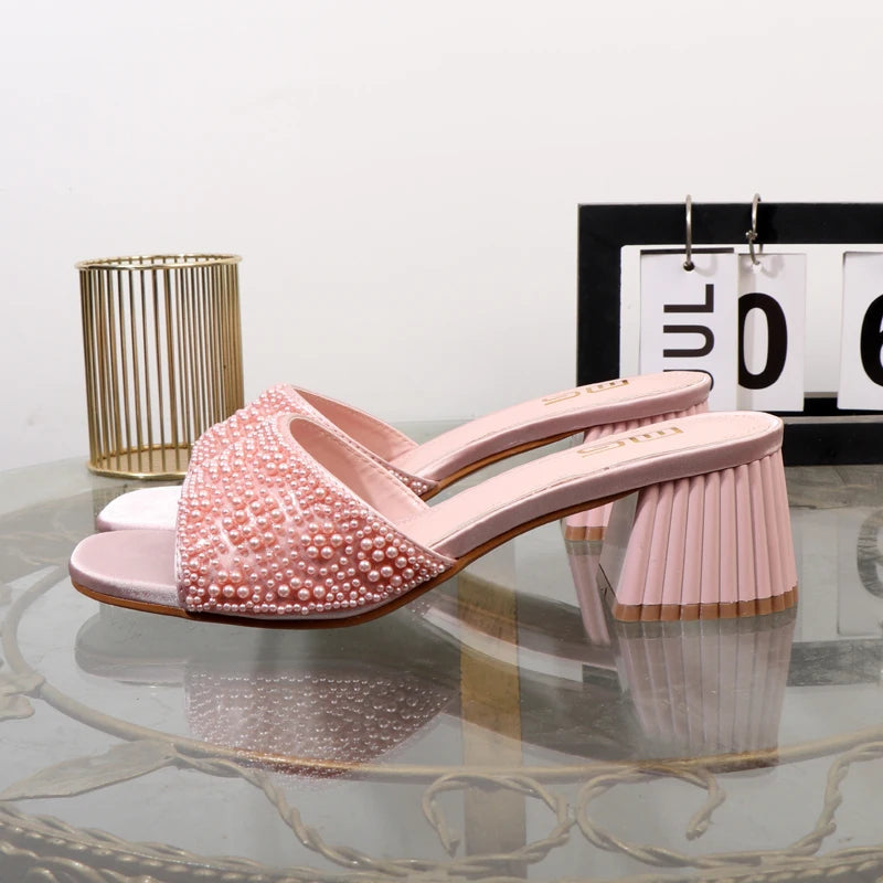 Luxurious ladies slippers with thick square head and 6cm coarse heel