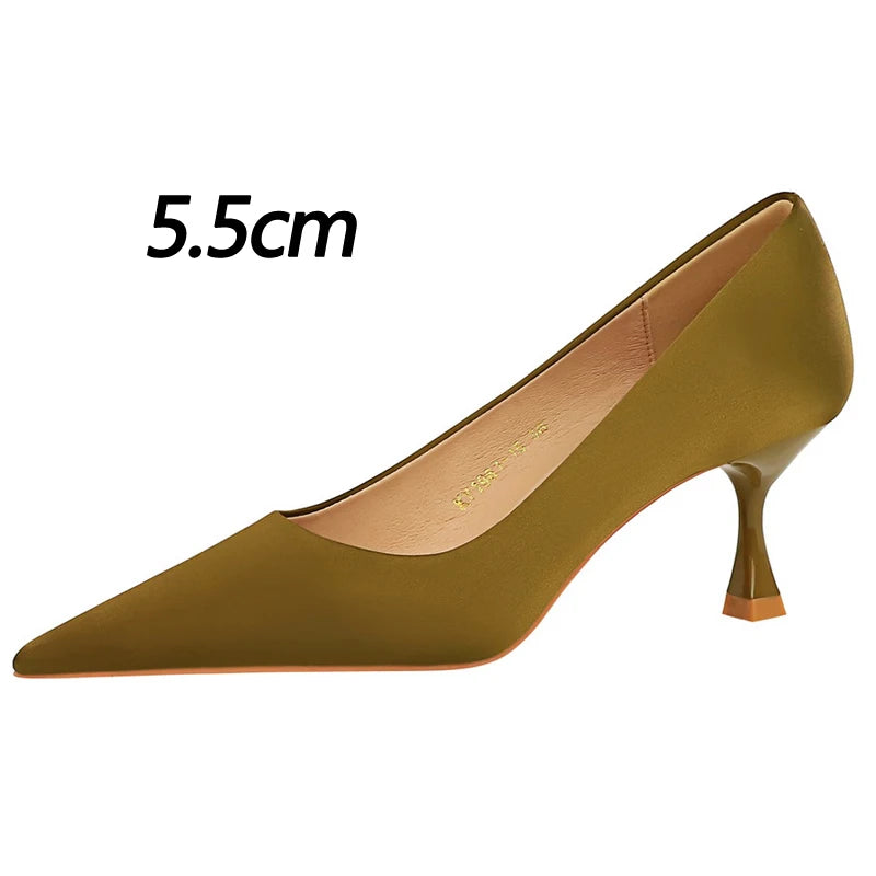 Kitten Heels 5.5 Cm Pumps in Silks and Satins for Women