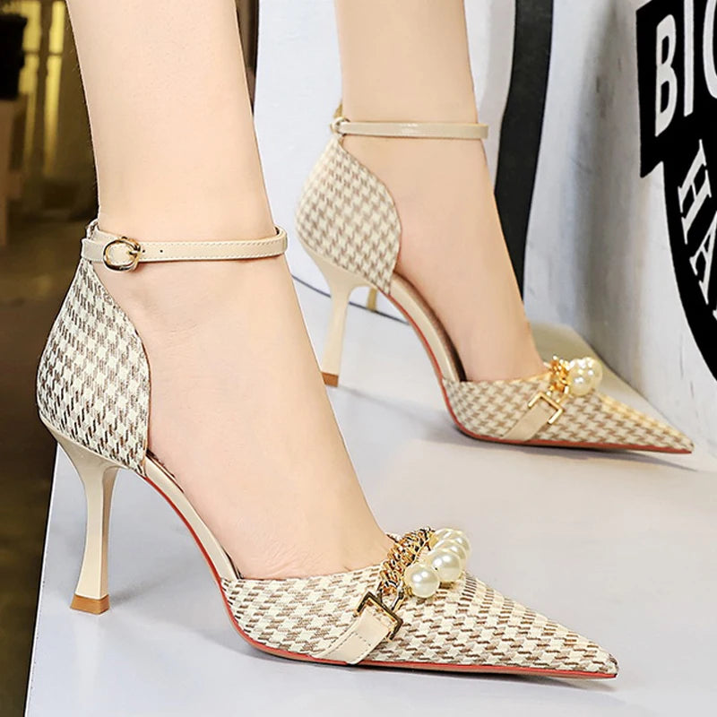 Checkered Pattern Women Sandals with Pearl Metal Chain Kitten Heels