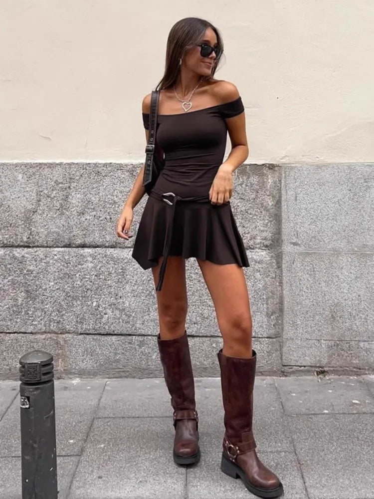 European And American Style Sexy Off The Shoulder Dress, Women'S Summer Elastic One Line Neck Slim Fitting Lace Up Pleated Skirt