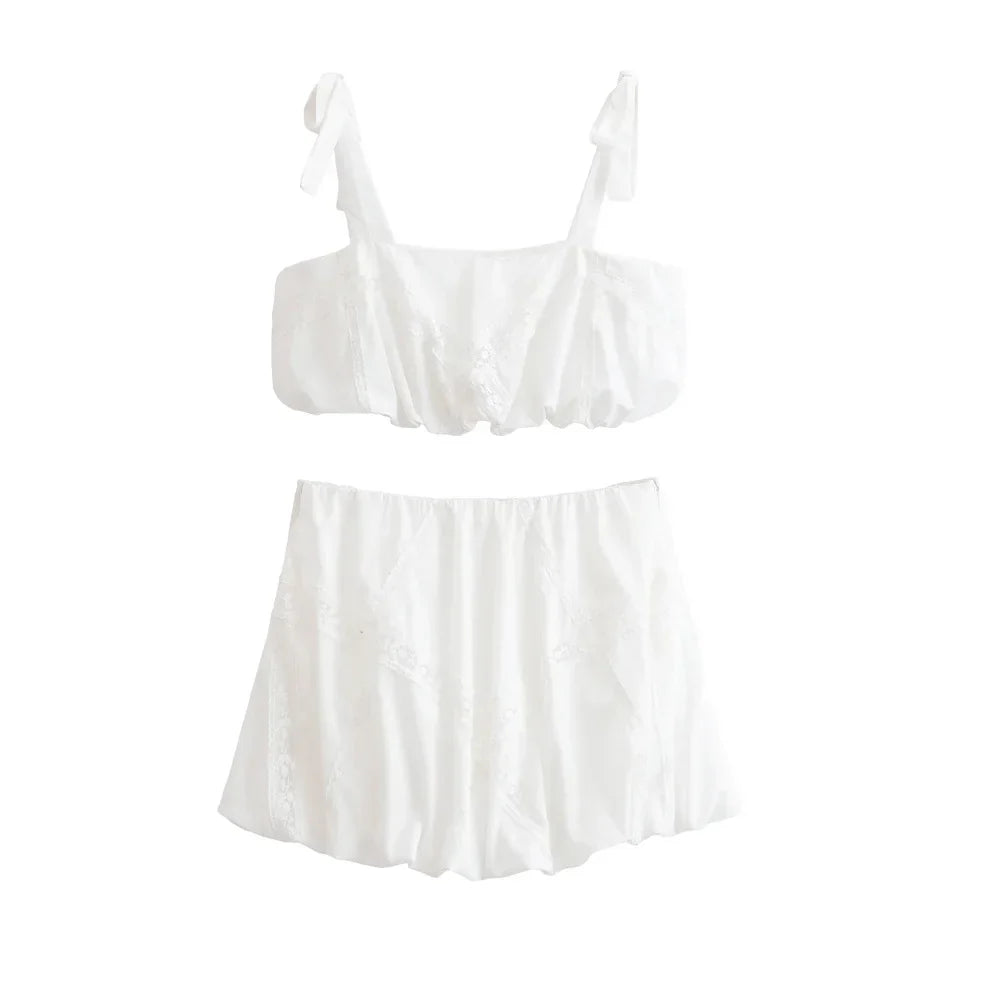 | The Blanc Set