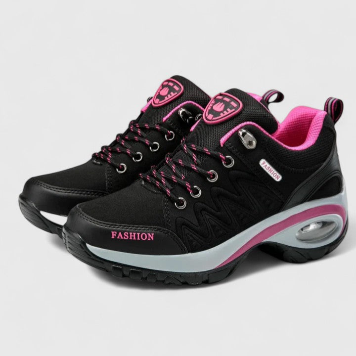 | COMFORTABLE SNEAKERS