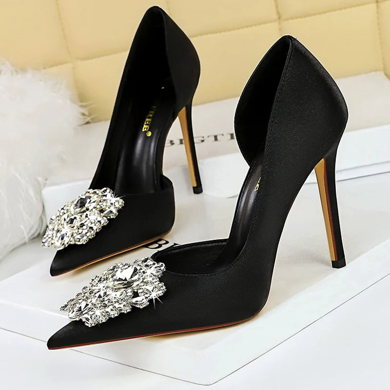 Rhinestone Kitten Heels Elegant Luxurious Banquet Shoes Pointed High Heels for Women