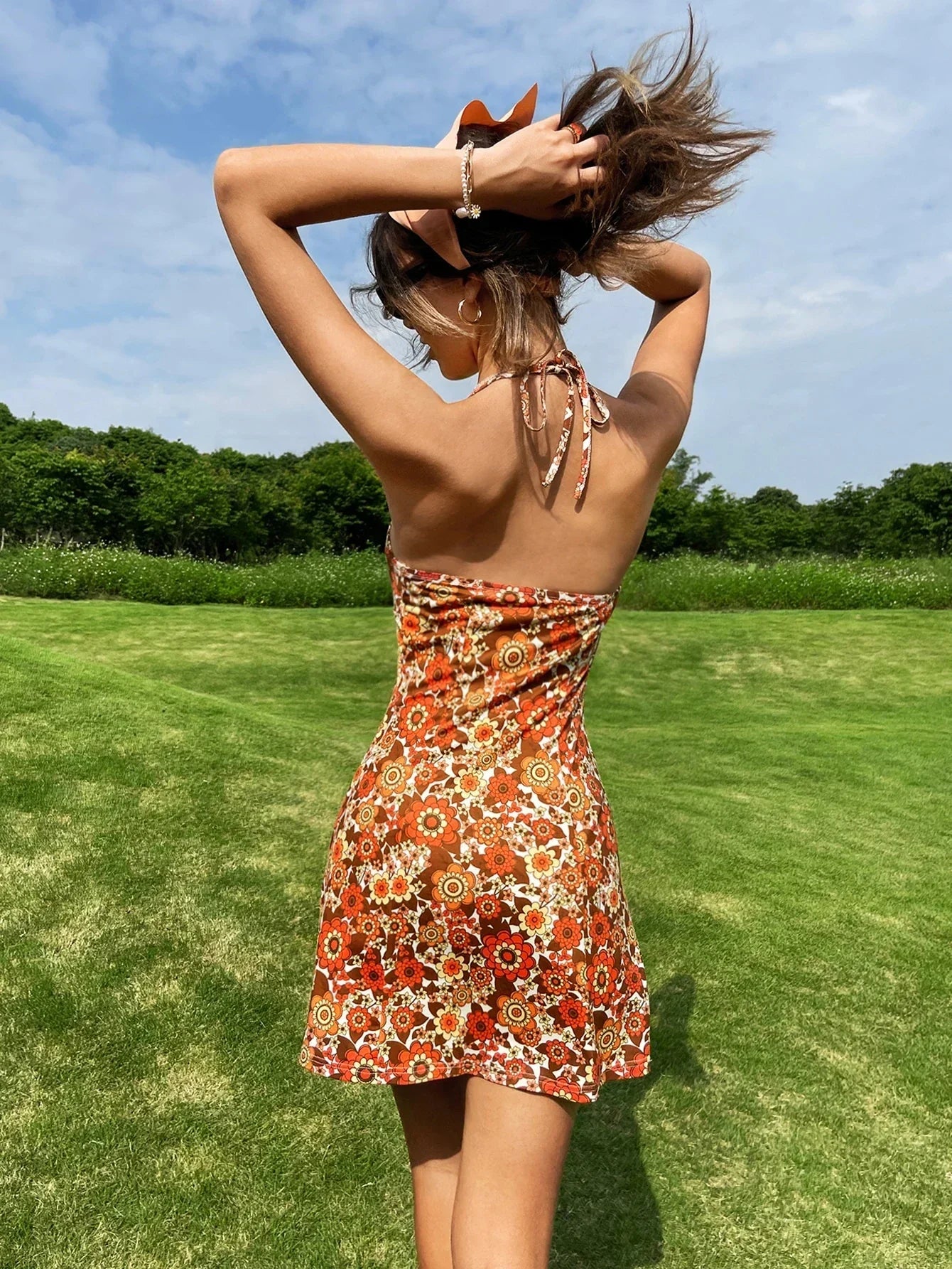 Floral Print Halter Neck Bodycon Mini Dress