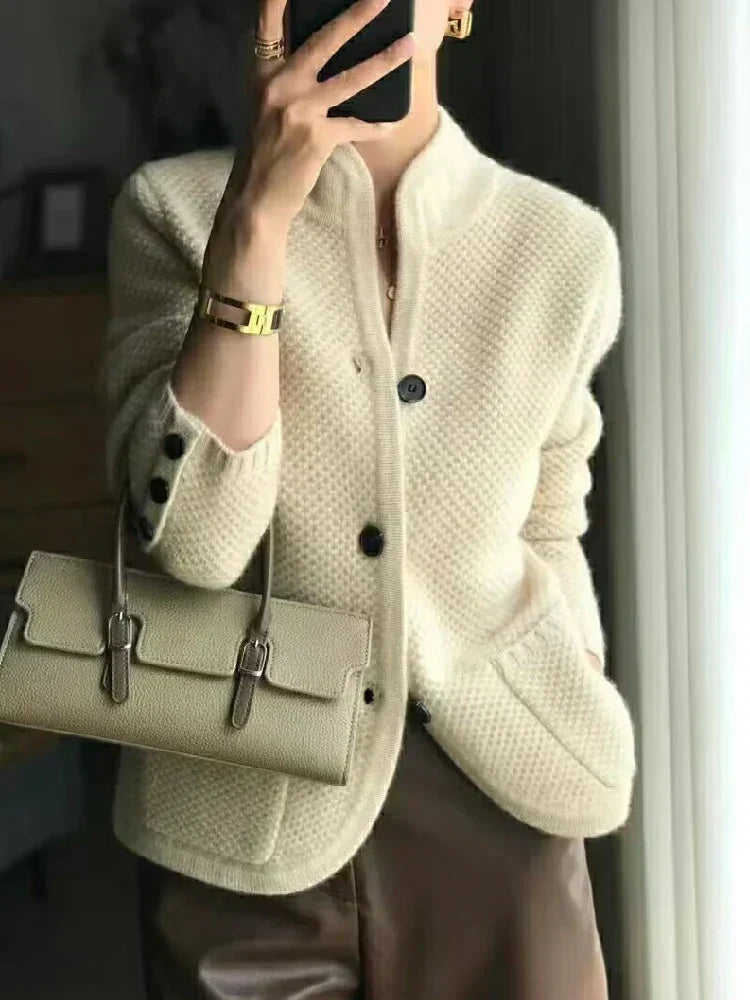 | Winter sweater in versatile design