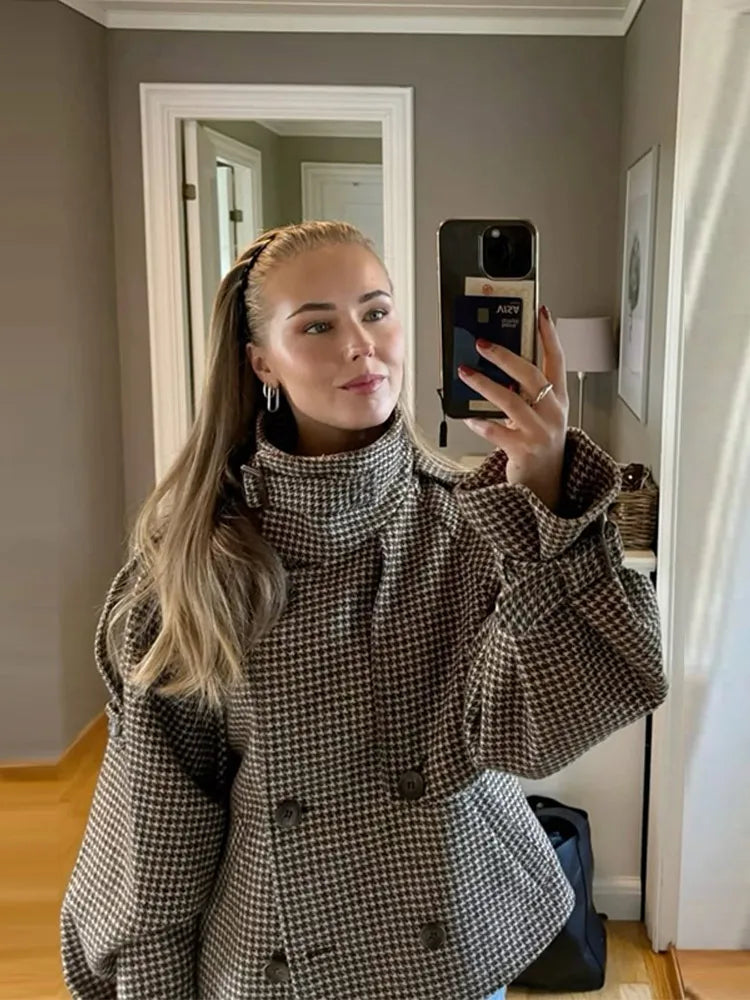 Plaid Double Breasted Street Coat Women Drop-shoulder Long Sleeve Stand Collar Loose Pocket Casual Jacket 2025 Autumn Outwear