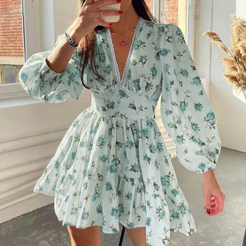 Ditsy Floral Print Lace Trim Puff Sleeve Tiered Ruffle Hem Mini Dress