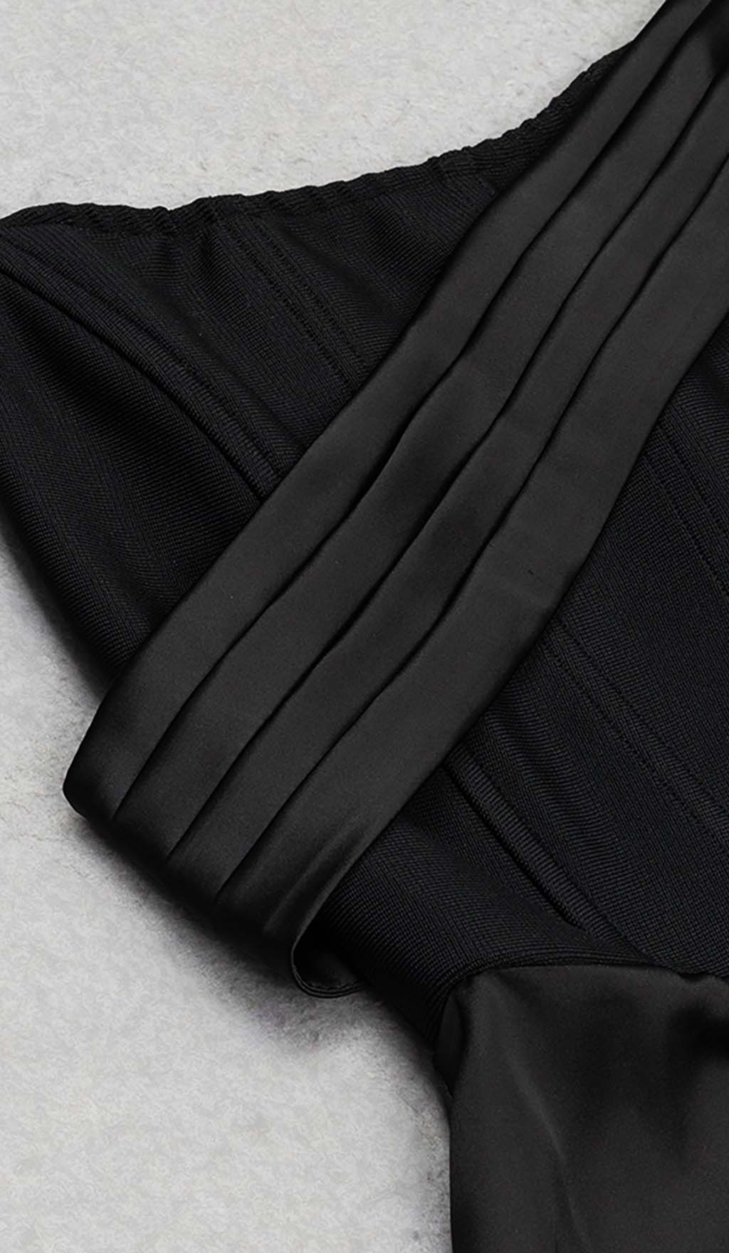 Sleeveless Bandage Midi Dress in Black