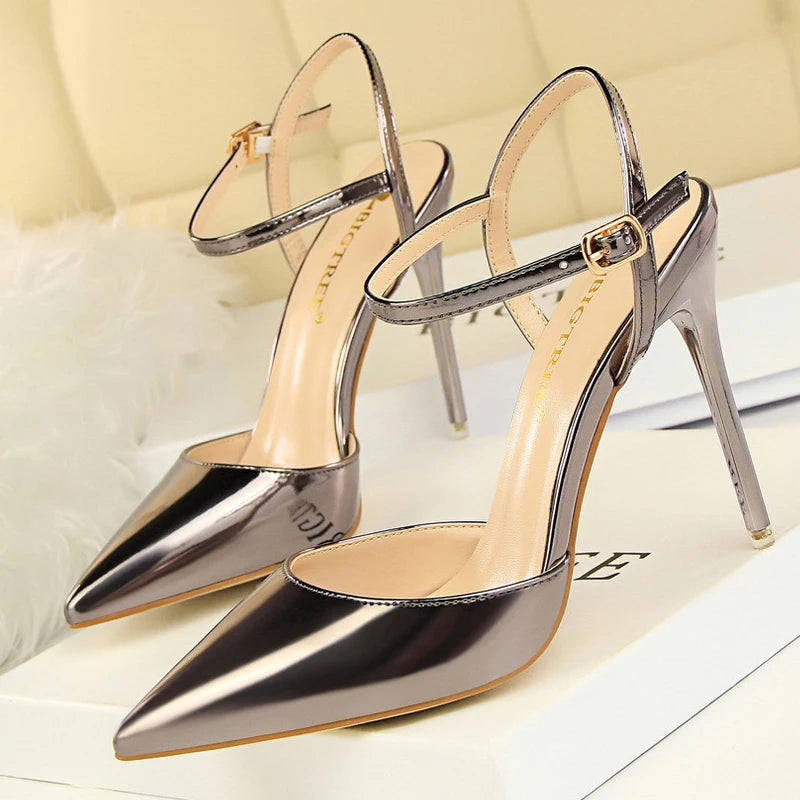 Pu Leather Women Sandals with Hollow Out Stiletto Heels for Summer