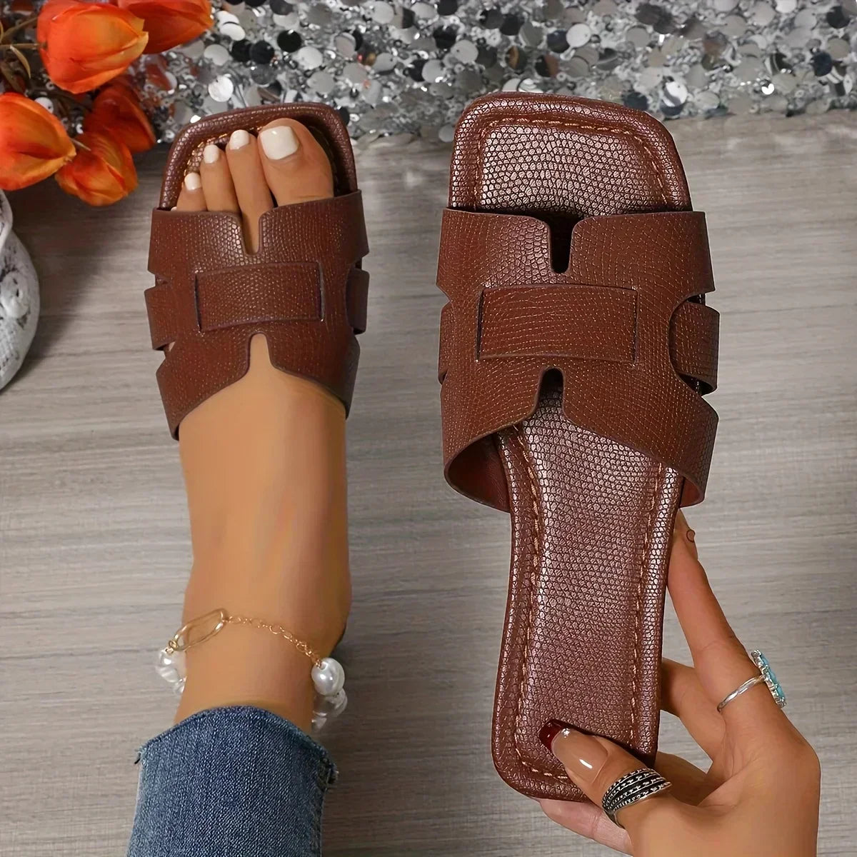 | Slides Sandals