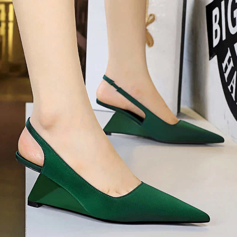 Women Pumps with Hollow Back Strap and High Heels in Silk Satin