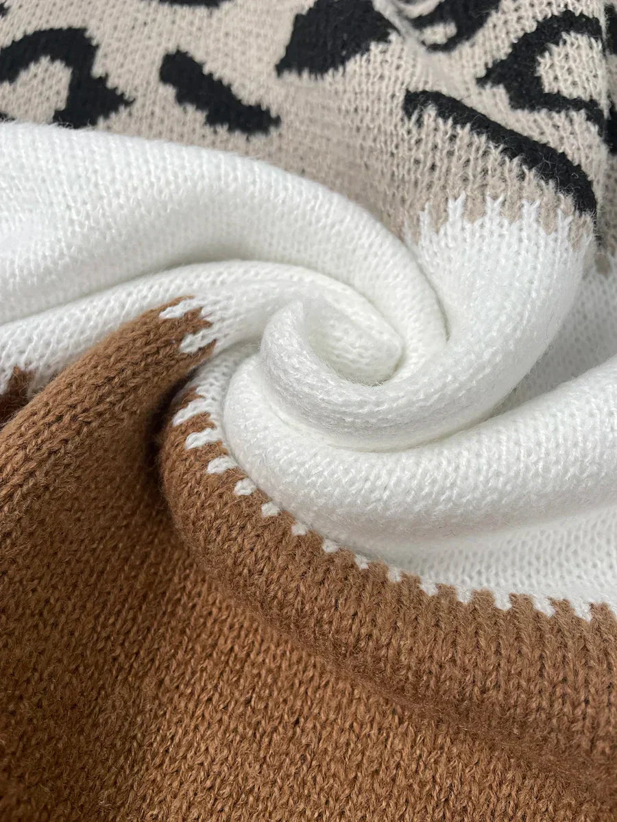 | Knitted Sweater
