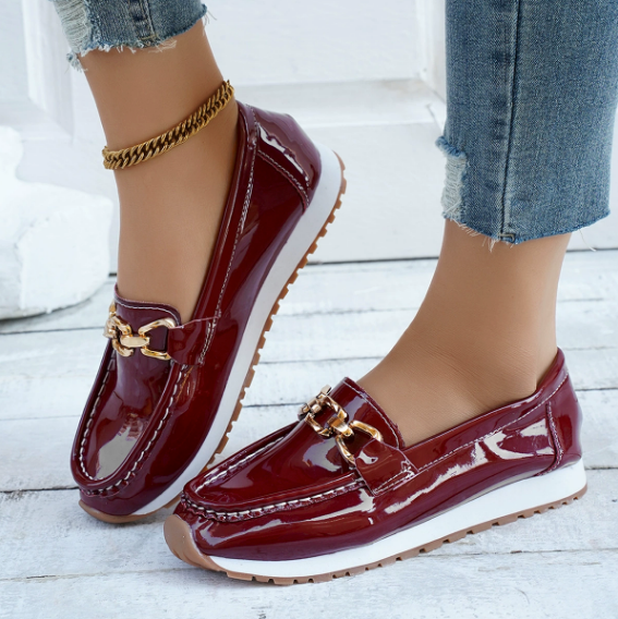 AmyVictoria | Shiny Bordeaux Loafers