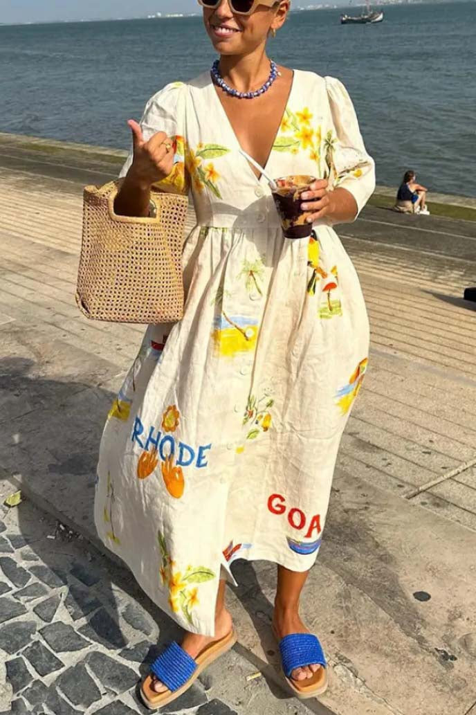 Maria Aesthetic José Dress with a Comic Print Premium Wardrobe Essential
