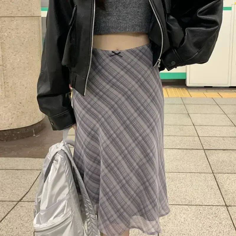 AmyVictoria | Classic Plaid Midi Skirt