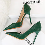 Serpentine Woman Pumps with Metal Stiletto High Heels