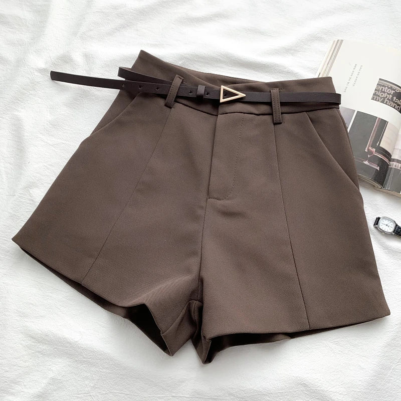 Evelyn | High-Waist Shorts