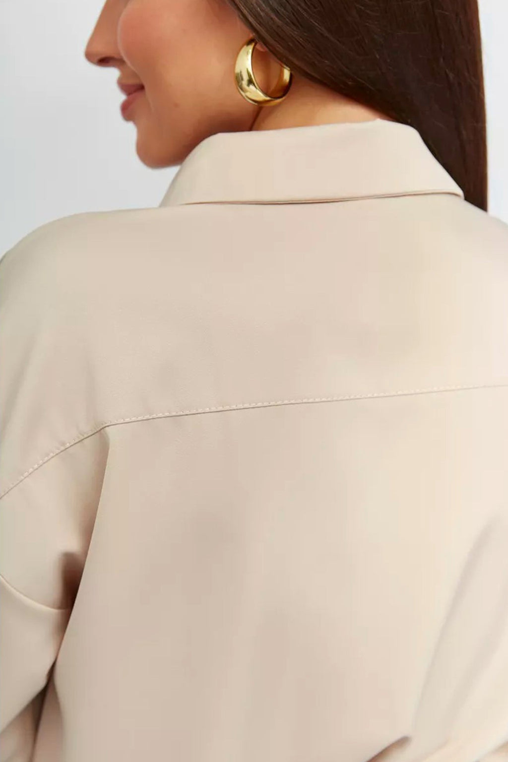 Solid Color Slim Fit Blouse