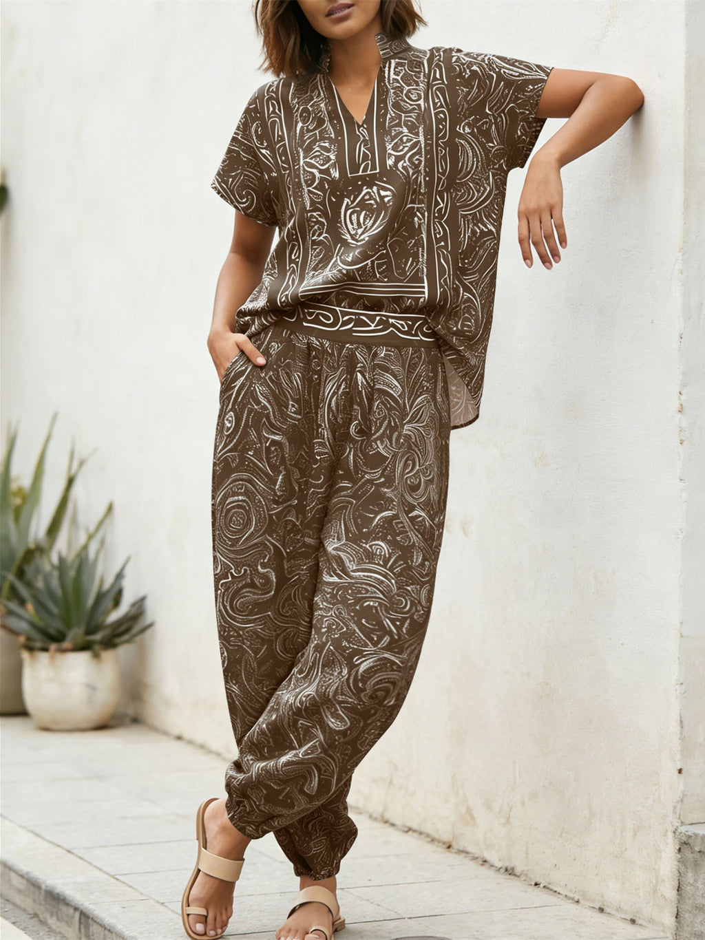 Niche Abstract Print Women's Two-Piece Set