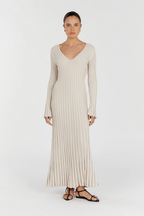 Verónica Minimalist Midi Dress with V Neck and Knitted Sleeves Elevated Occasion Wear
