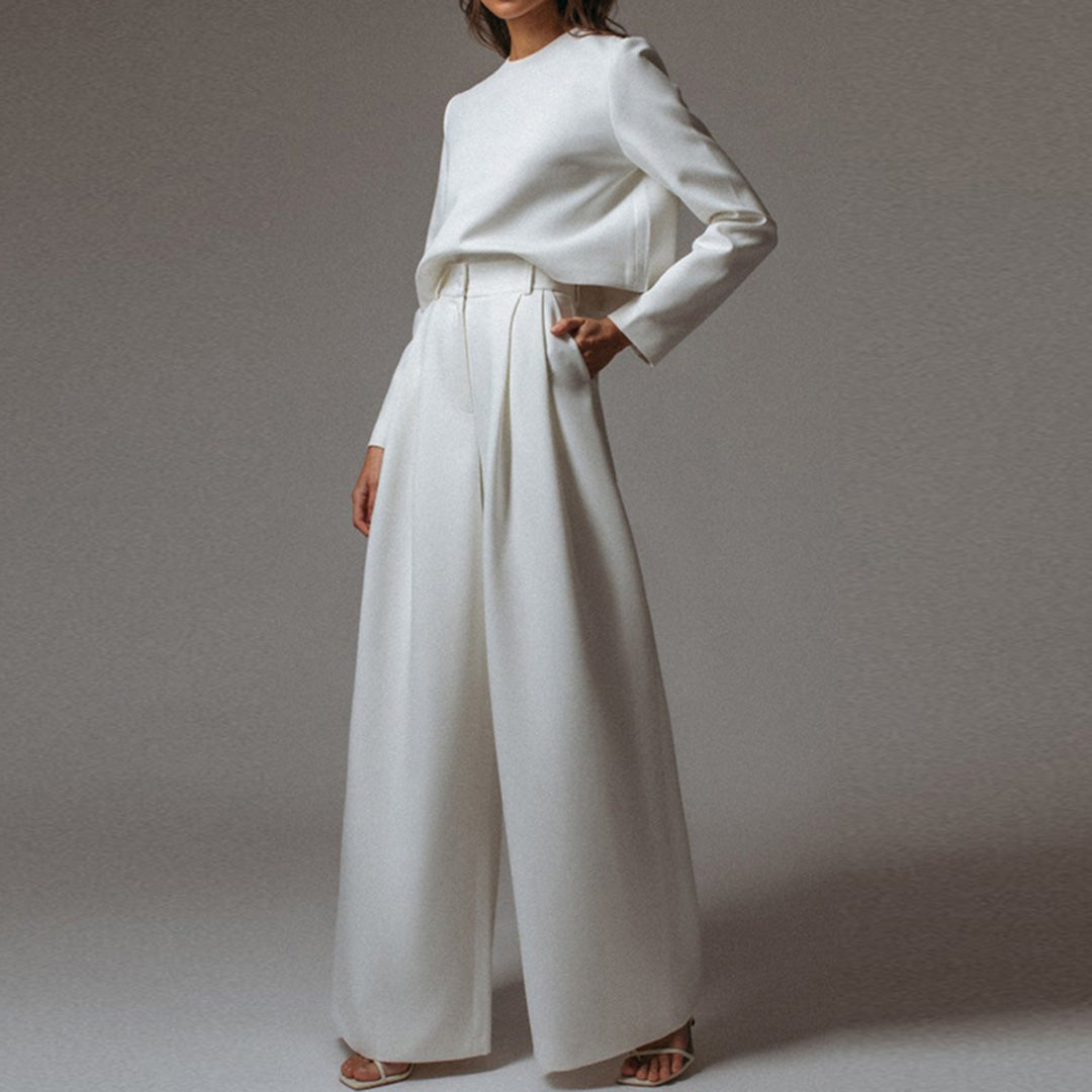 | Women’s Relaxed Fit Two-Piece Outfit Set