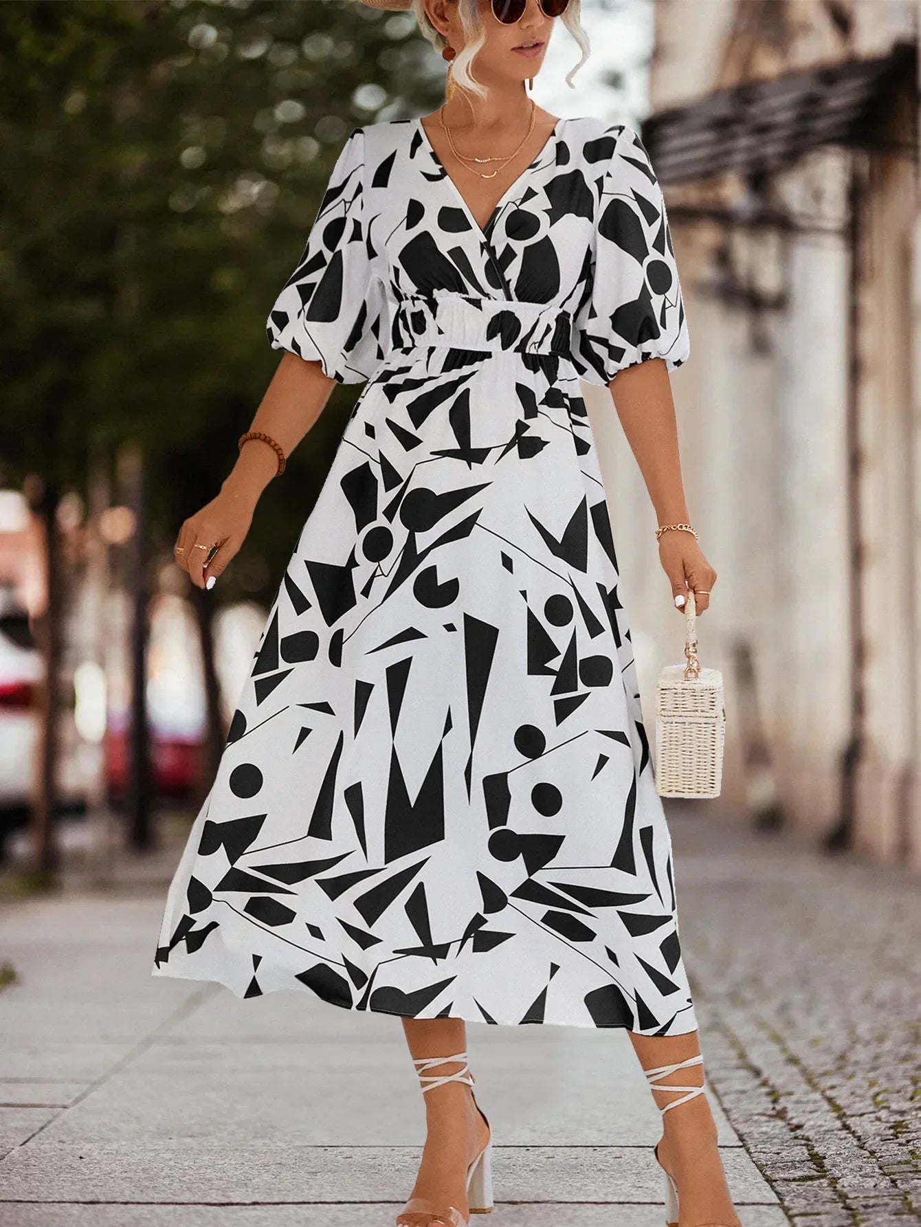 Abstract Geometric Print V-Neck Puff Sleeve Tie Waist Maxi Dress
