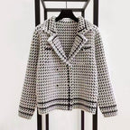 Women__ Cropped Buttoned Jacket with Houndstooth Pattern