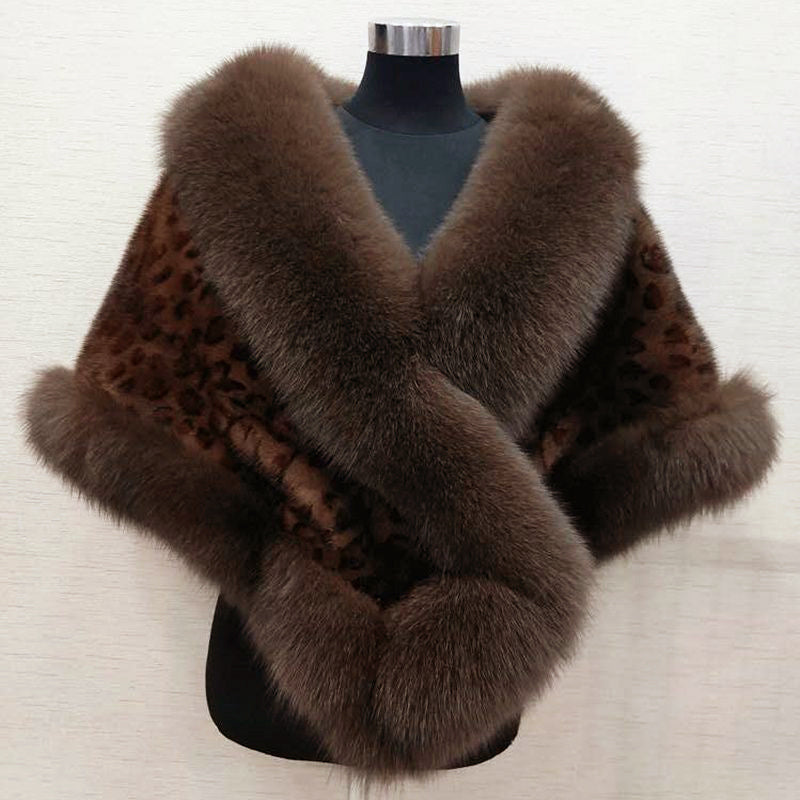 Women__ Faux Fur Cape Scarf with Wide Collar