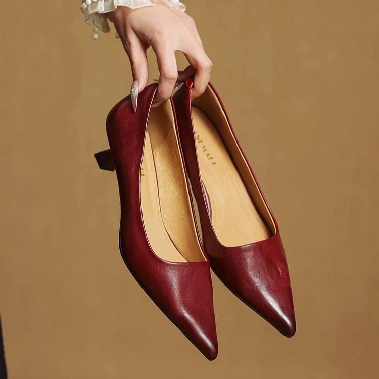 Women__ Genuine Leather Pointed Kitten Heels