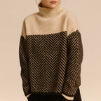 Women__ Chevron Pattern Turtleneck Sweater