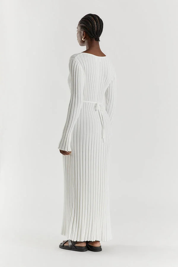 Verónica Minimalist Midi Dress with V Neck and Knitted Sleeves Elevated Occasion Wear