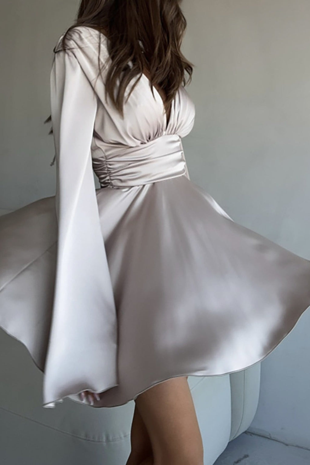 Solid V-neck Bow Snug Long-Sleeve Mini Dress