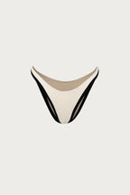Bikini with contrasting edge