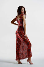 Yadira Statement Scoop Neck Floral Print Maxi Dress Chic Silhouette Collection