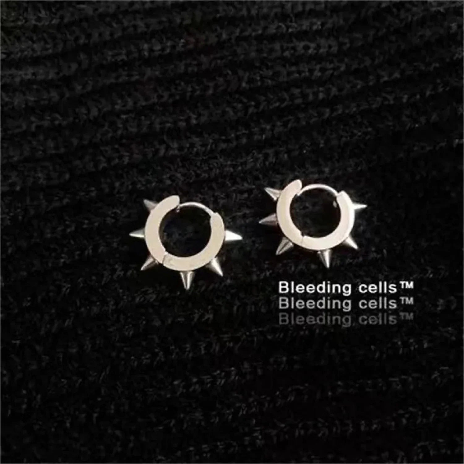 Antique Dark Dragon Talon Zinc Alloy Earring