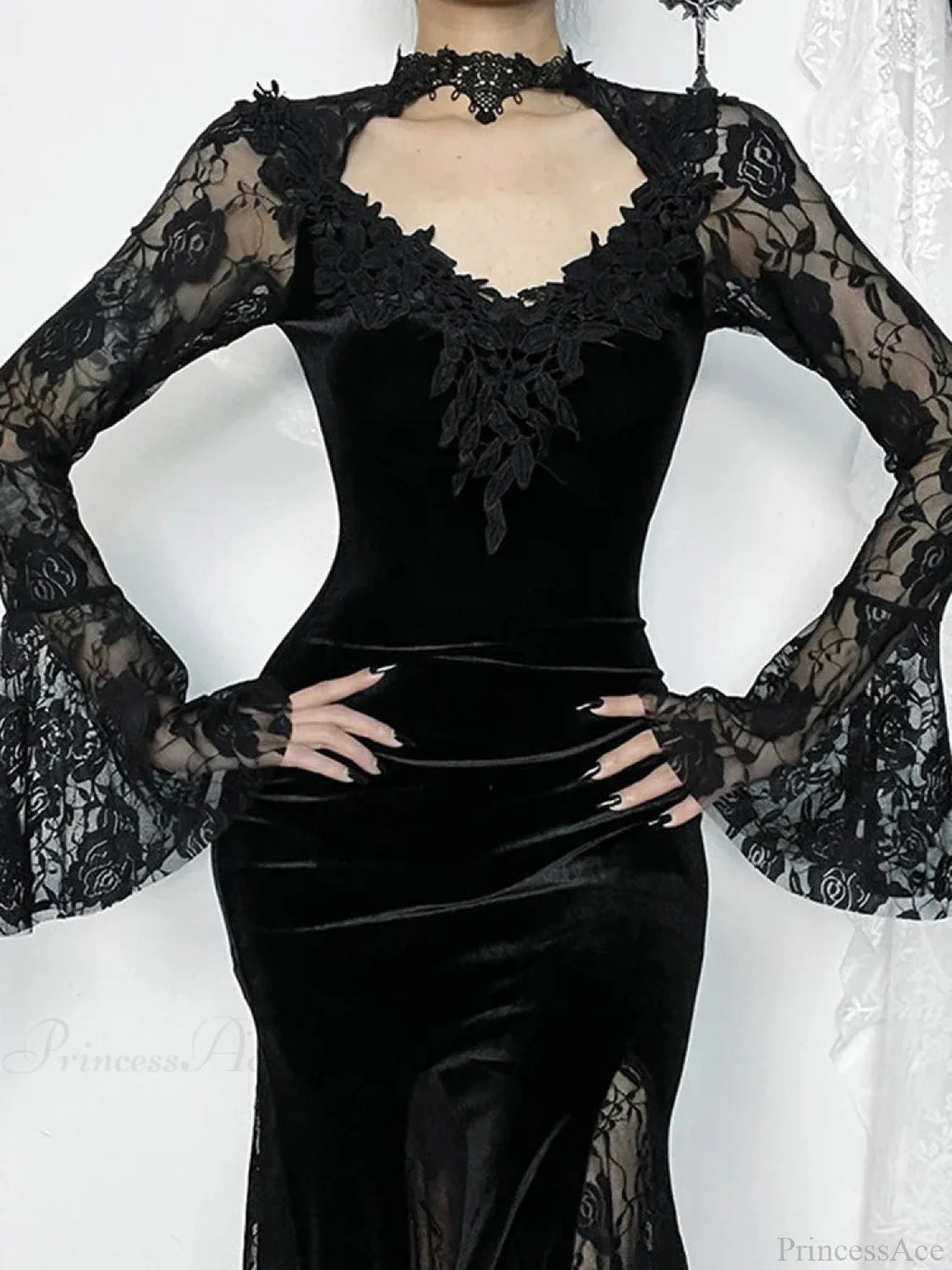 Antique Lace Flare Sleeve Midi Dress