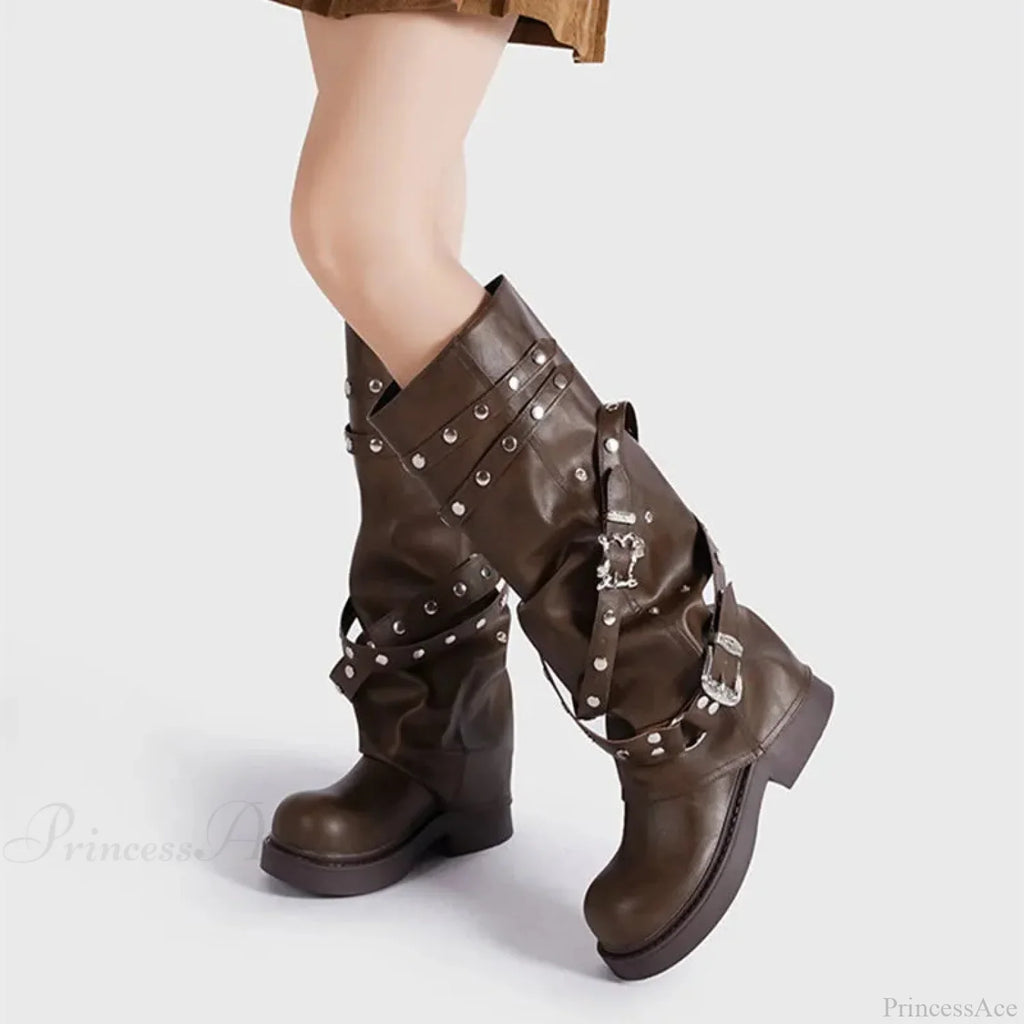 Antique Rivet Clasp Gothic Thigh-High Boot